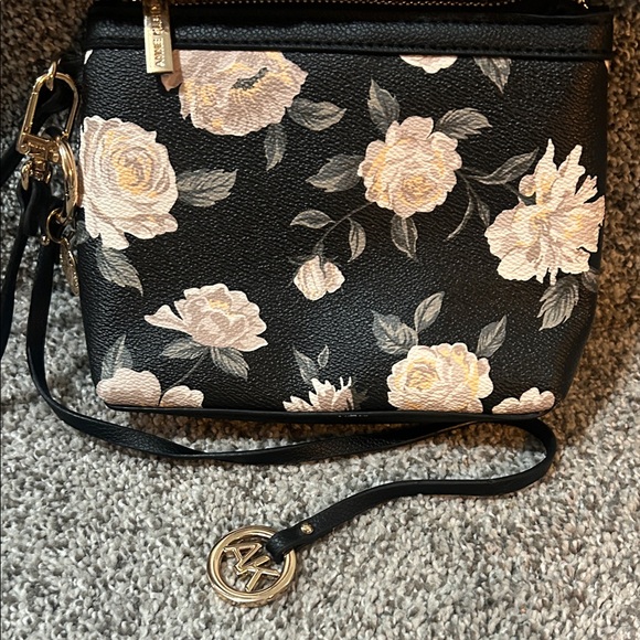 Anne Klein Black Floral Wristlet - Picture 1 of 4